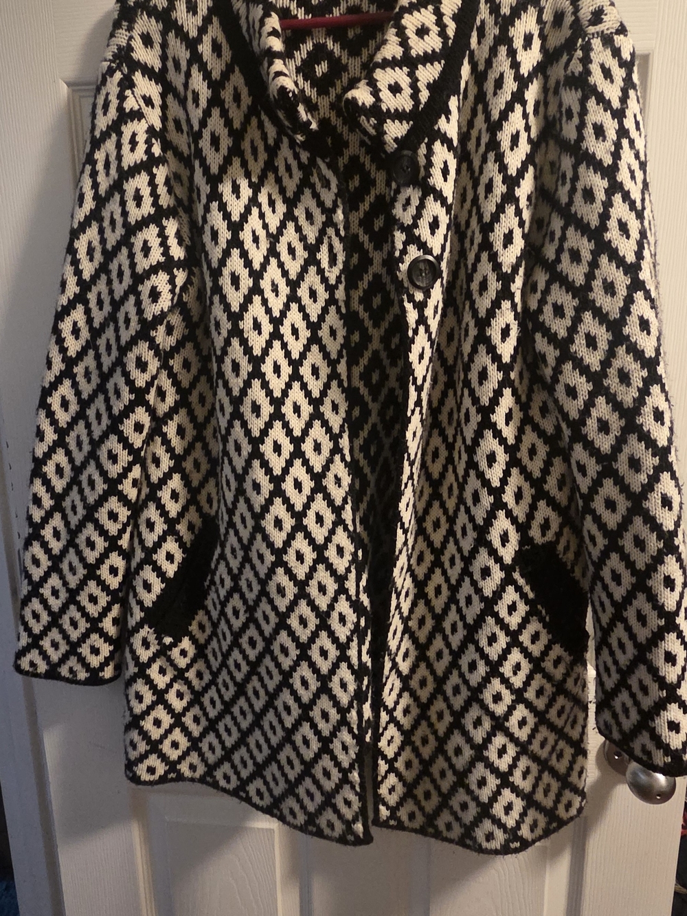 Black & White Diamond Knit Women’s Sweater Coat Cardigan ITALY 30% WOOL SIZE XL
